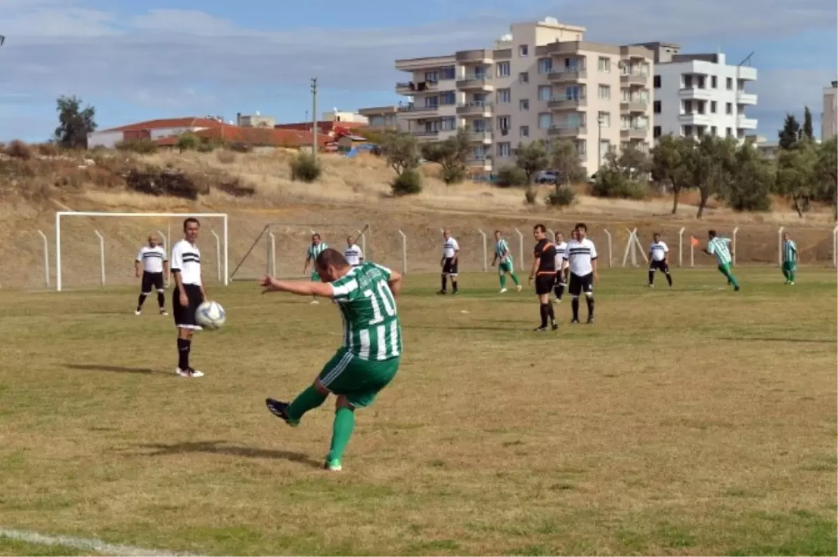 Aliağa Masterler, Manisa Masterleri 3 Golle Yendi