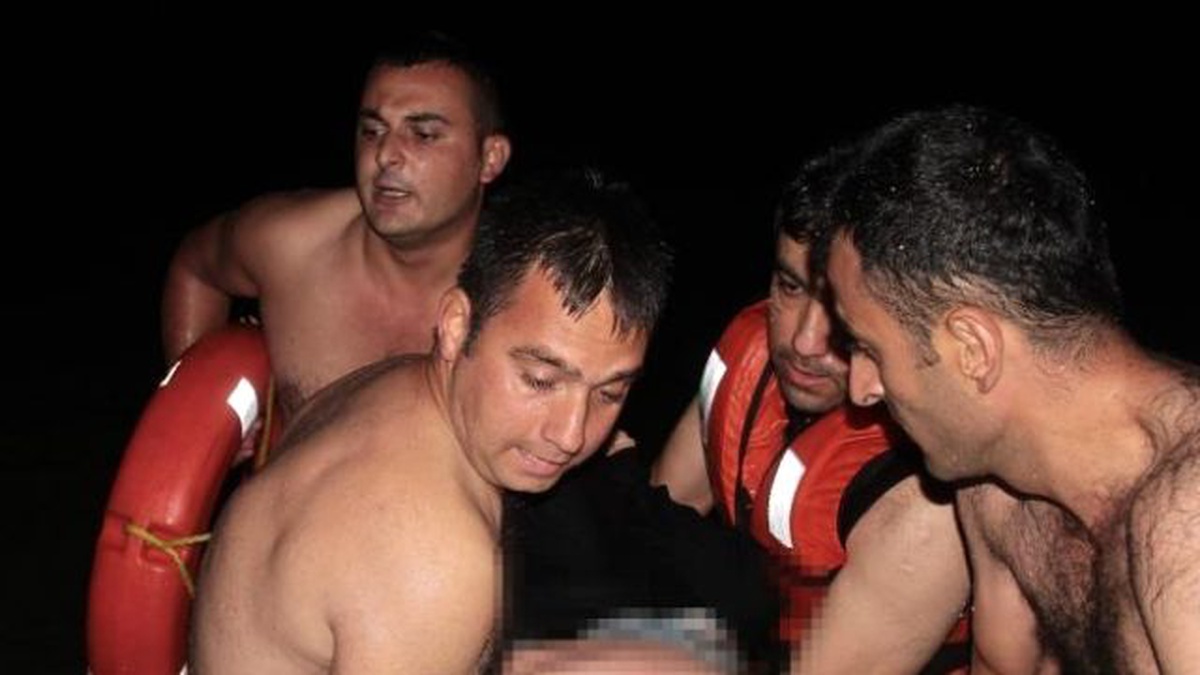 Baraj Gölüne Atlayan Kadını Vatandaşlar Kurtardı