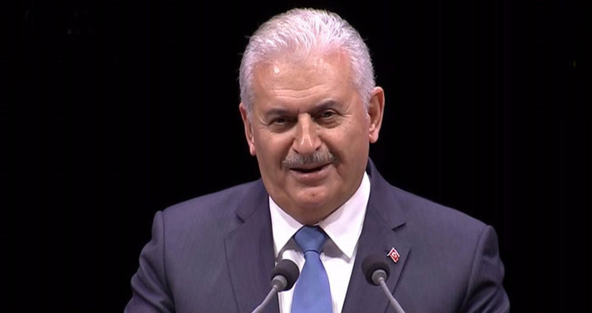Başbakan Yıldırım'dan Tüm Salonu Kahkahaya Boğan Espiri