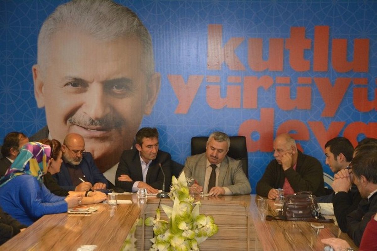 Başkan Baran, AK Parti Mahalle Teşkilatlarını Ziyaret Etti