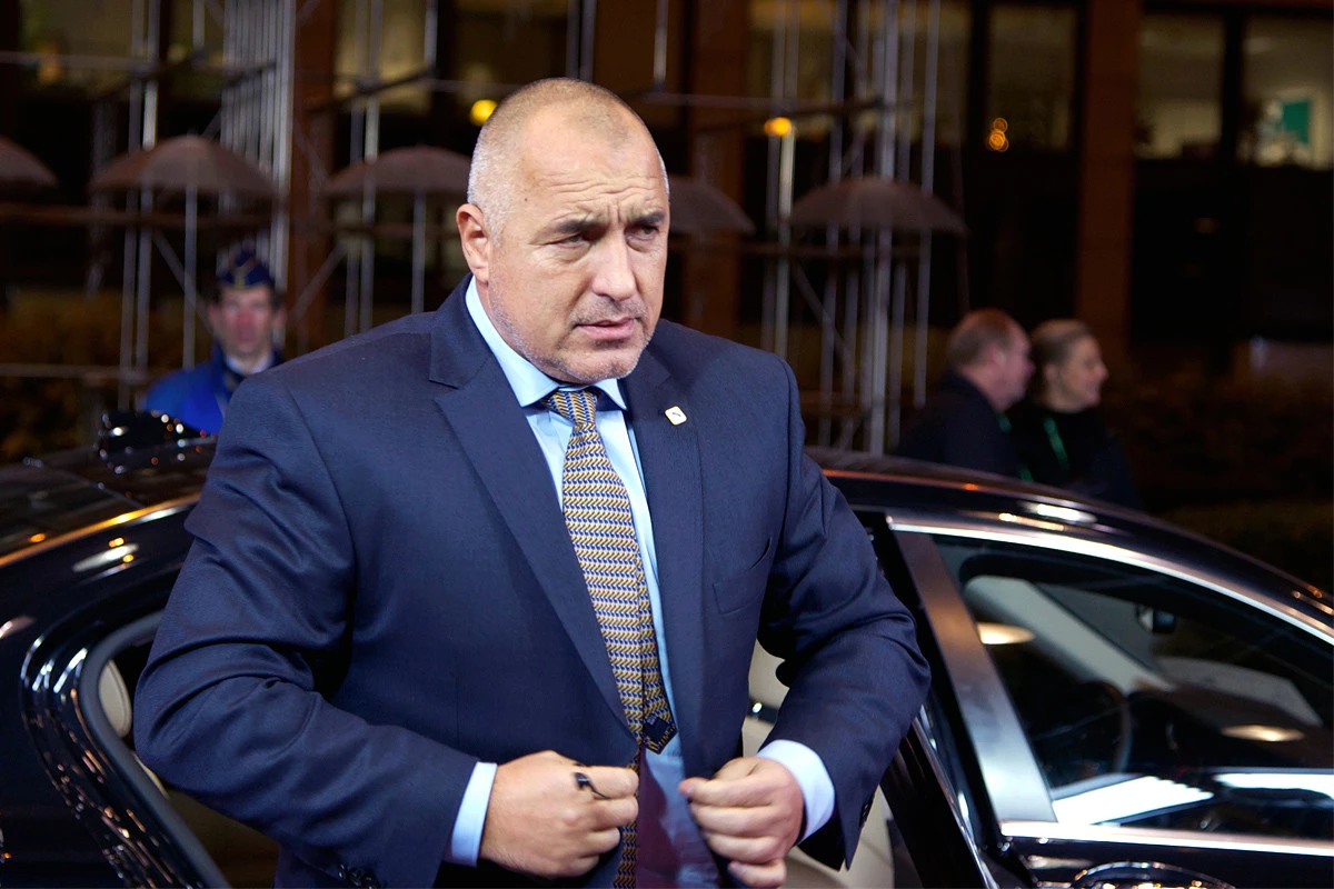 Bulgaristan\'da Başbakan Hükümetin İstifasını Parlamentoya Sundu