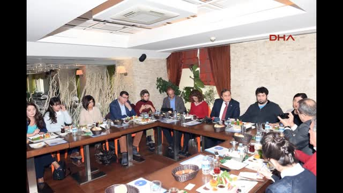 CHP\'li Torun, Gazetecilerle Bir Araya Geldi