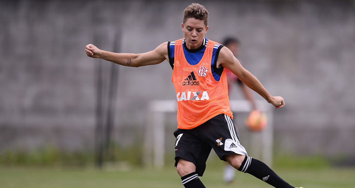 Fenerbahçe, Alex'in Veliahtı İçin Harekete Geçti: Adryan