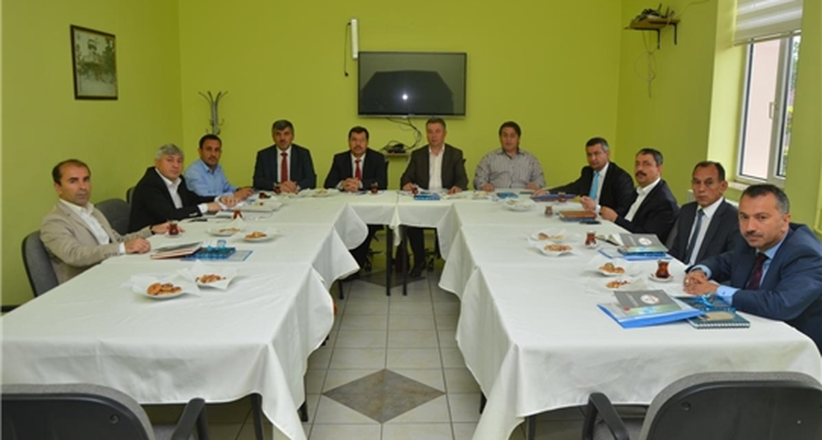 Gölpazarı\'nda Eğitim Öğretim Toplantısı