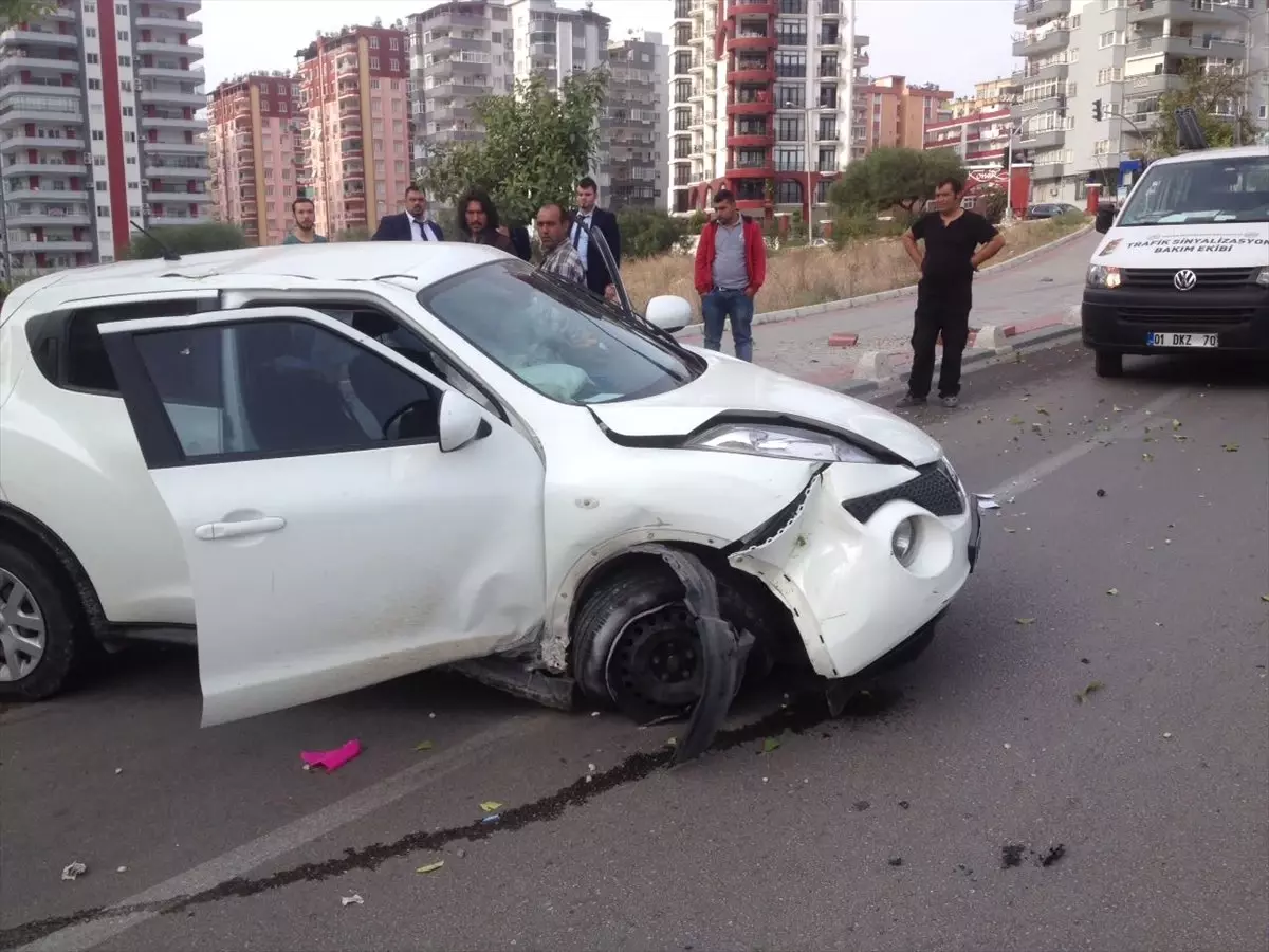 Hurdaya Dönen Araçtan Yara Almadan Çıktılar