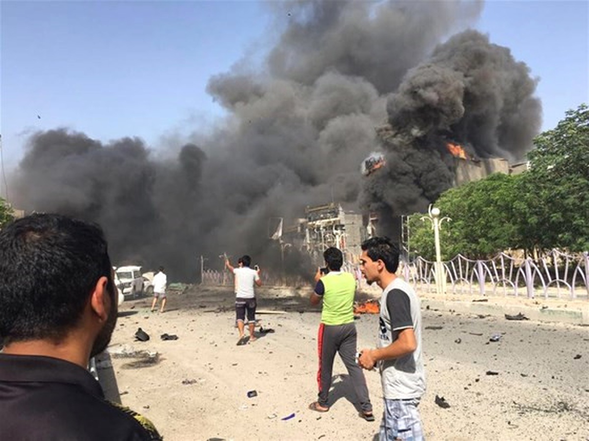 Kerbala\'da 6 Canlı Bomba Saldırısı: 8 Kişi Hayatını Kaybetti