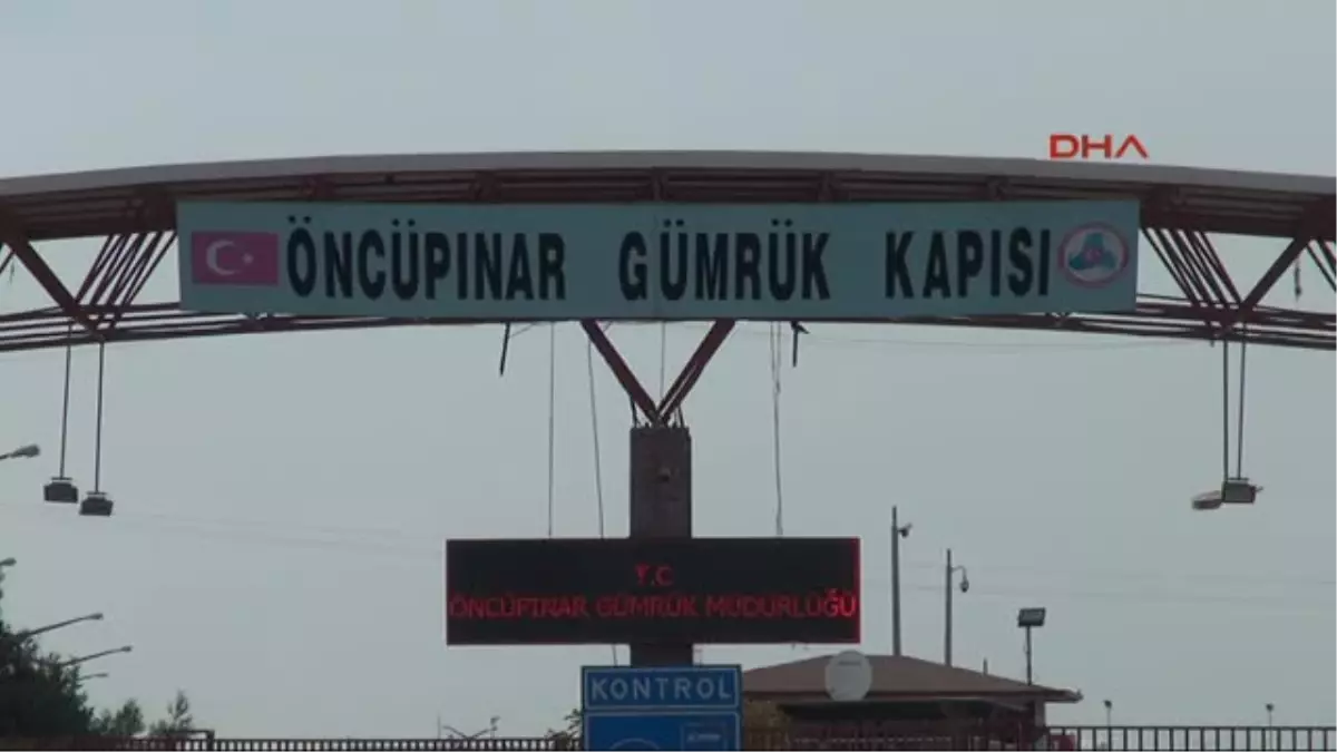 Kilis Öncüpınar\' da Türkiye Tarafından Geçişler Durduruldu