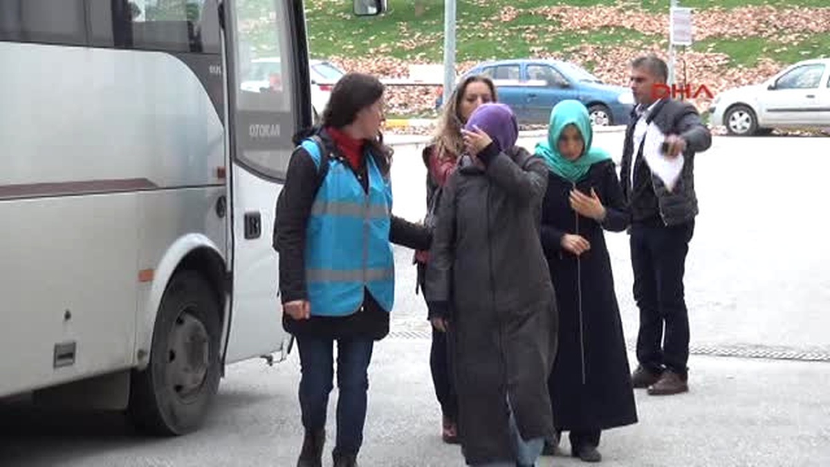 Sakarya\'da Fetö Soruşturmasında Dernek Üyesi 7 Kişi Adliyeye Sevk Edildi