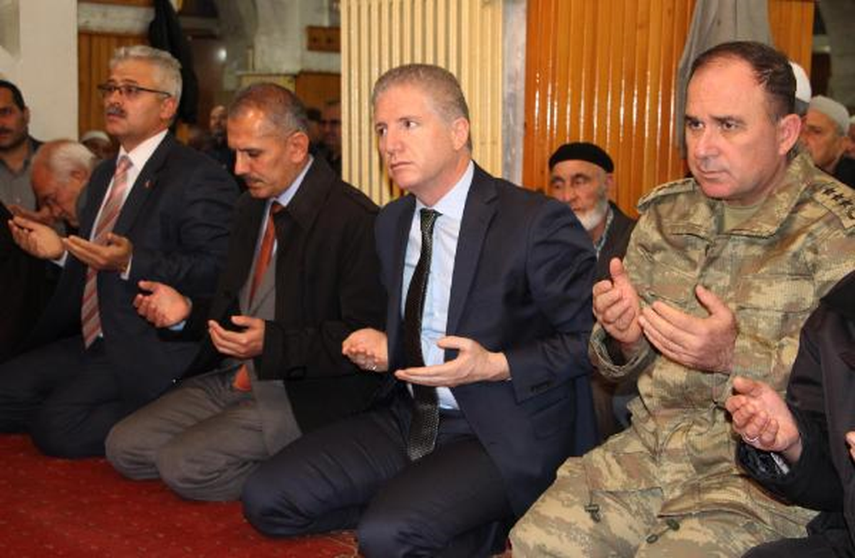 Şehit Kaymakam İçin Sivas\'ta Mevlit Okutuldu