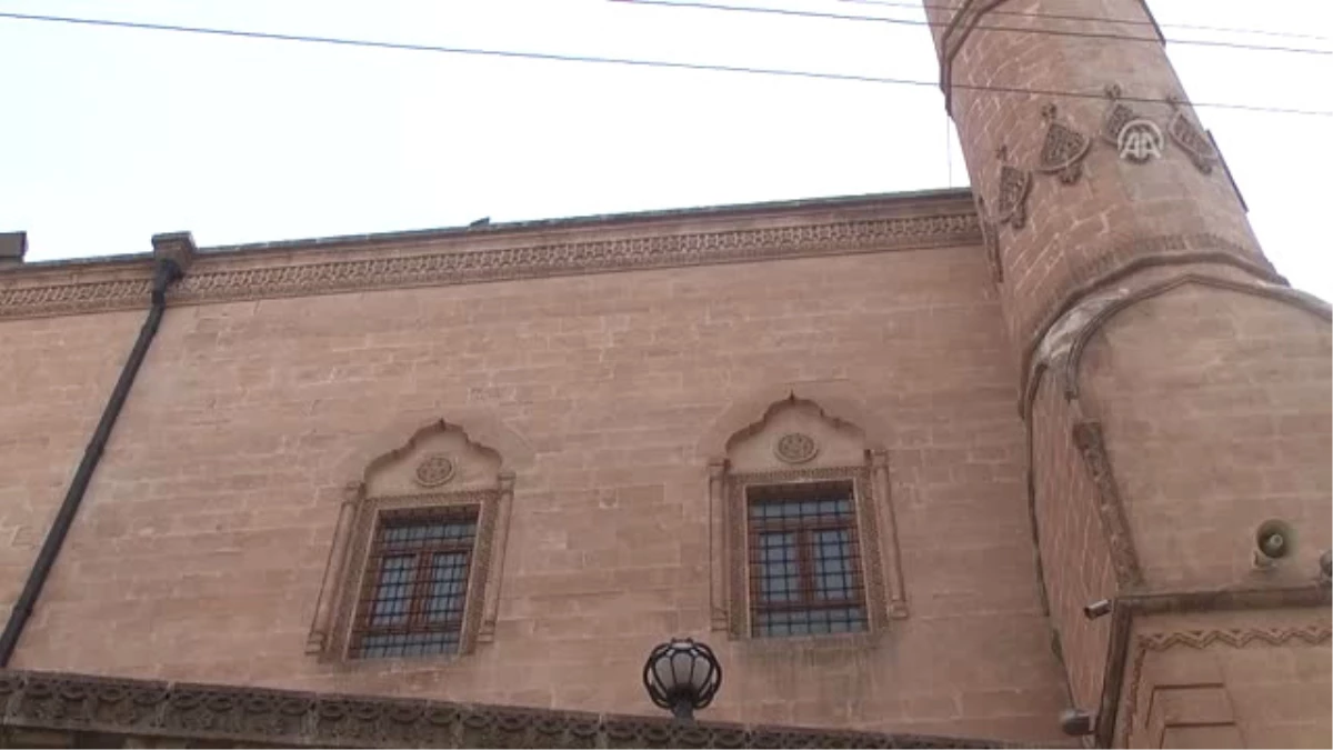 Şehit Kaymakam Safitürk Için Mevlit Okutuldu - Mardin/şanlıurfa/