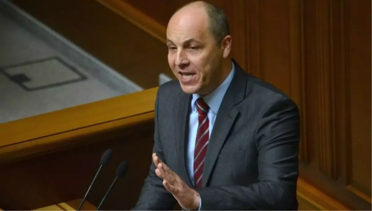 Ukrayna Parlamento Başkanı Parubiy: "Ülkemizi İkiye Bölmeye Çalışıyorlar"