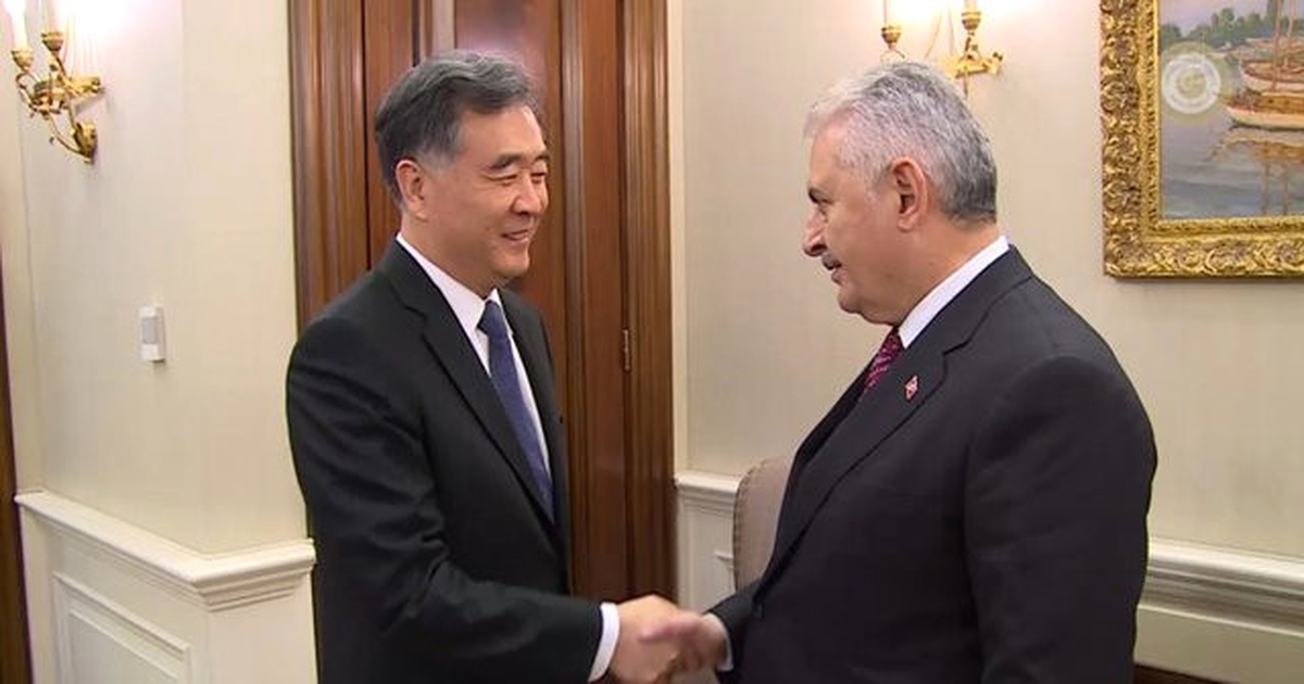 Yıldırım, Çin Halk Cumhuriyeti Dışişleri Bakanı Wang\'ı Kabul Etti