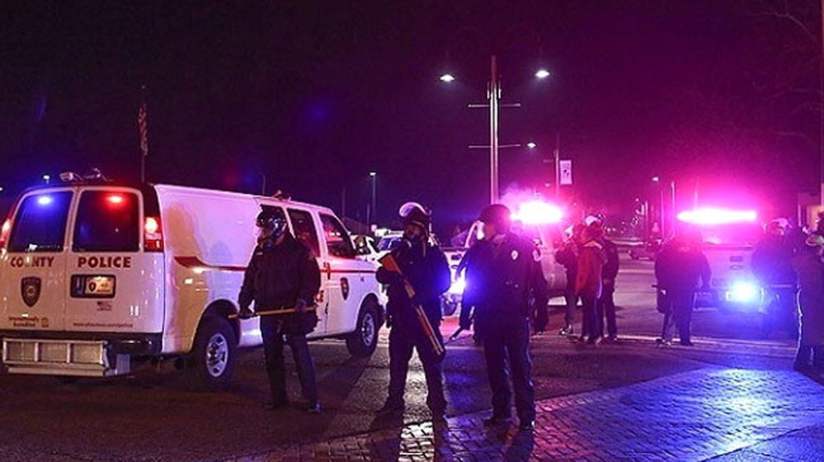 ABD\'de Havalimanında Silahlı Saldırı (1)