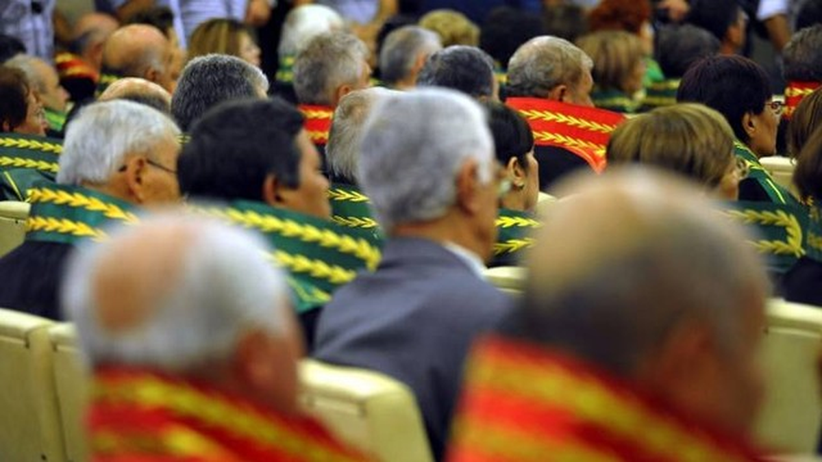 Adana\'daki Hakim ve Savcıların Dosyası Ankara\'ya Gönderildi