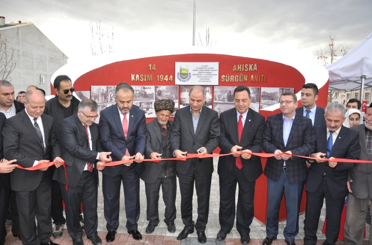 Ahıska Sürgün Anıtı\' Törenle Açıldı