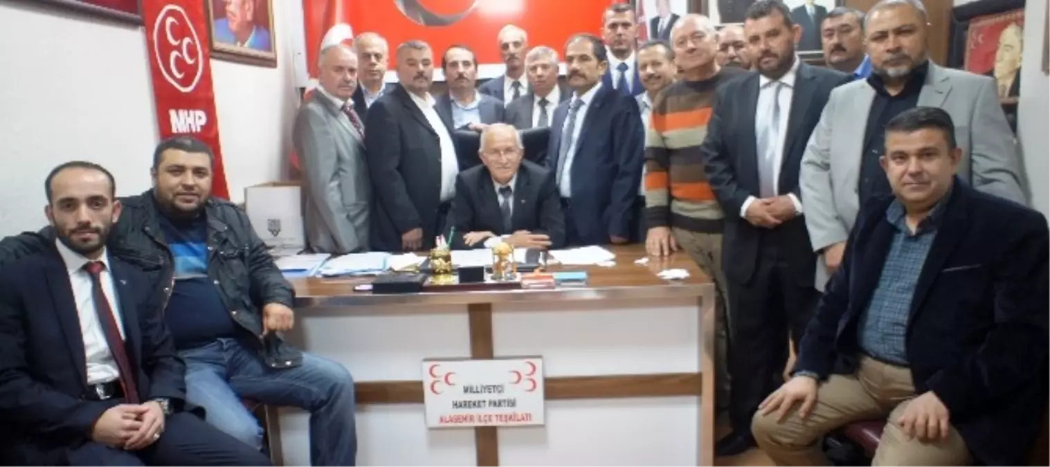 Alaşehir MHP\'de Görev Dağılımı Yapıldı