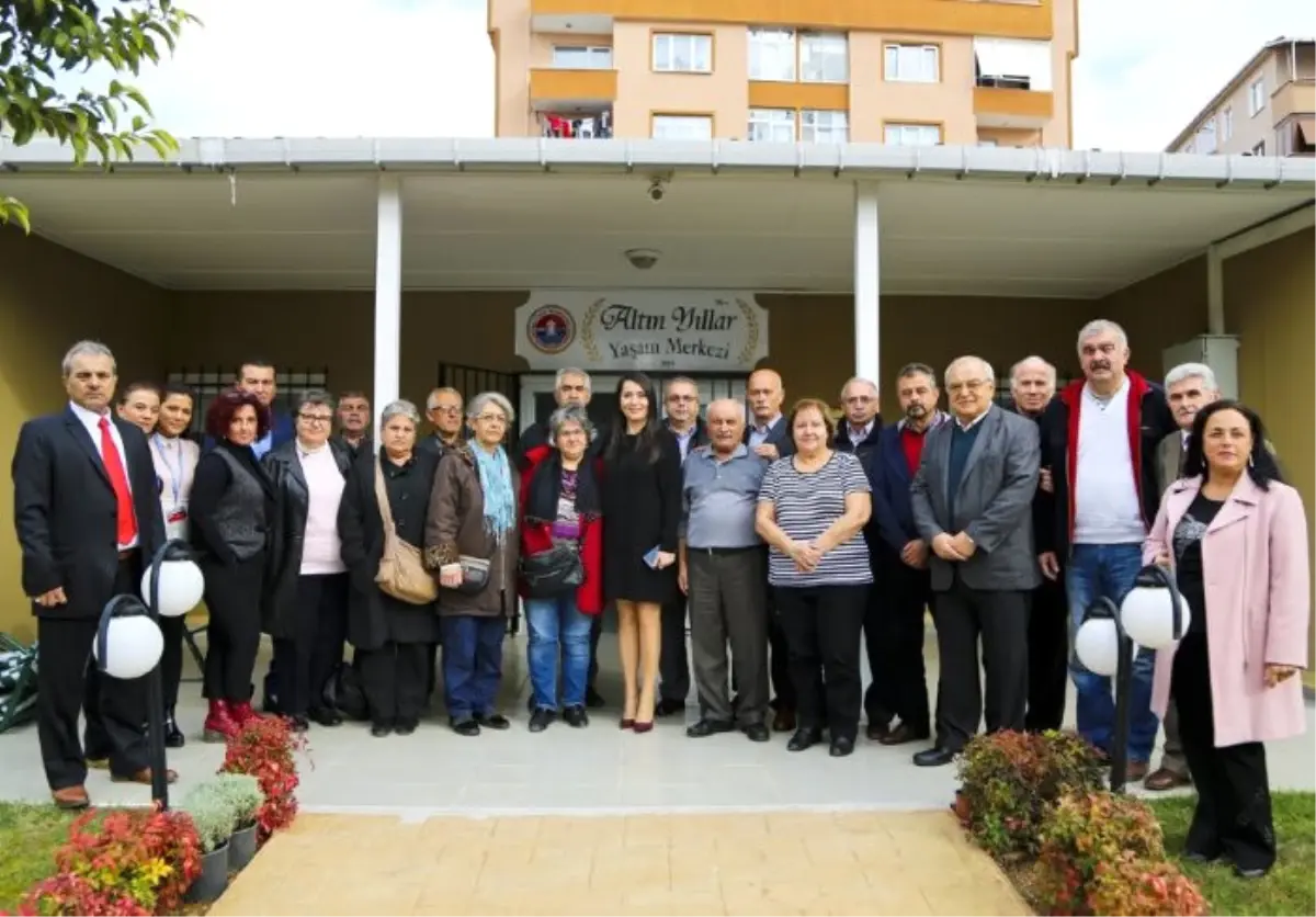 Altın Yıllar Yaşam Merkezi" Kapılarını Açtı