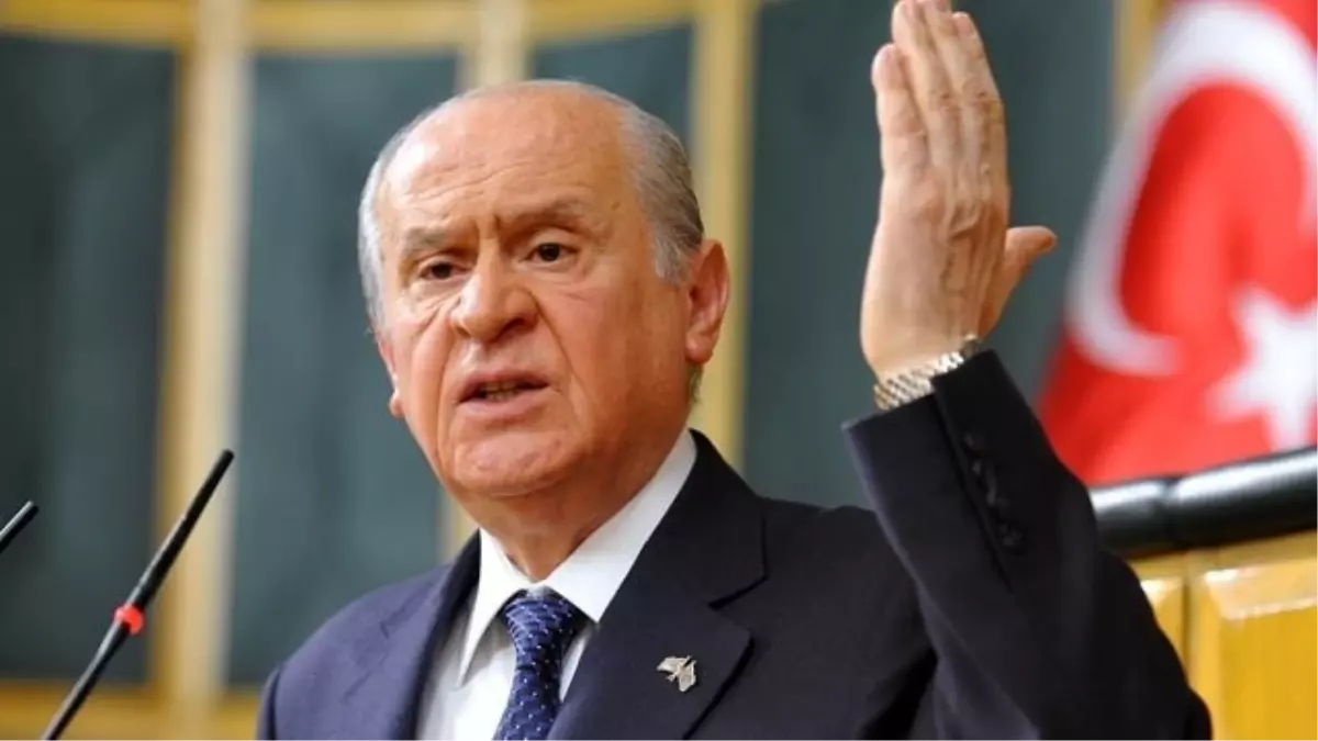 Bahçeli\'den Yeni Anayasa Açıklaması