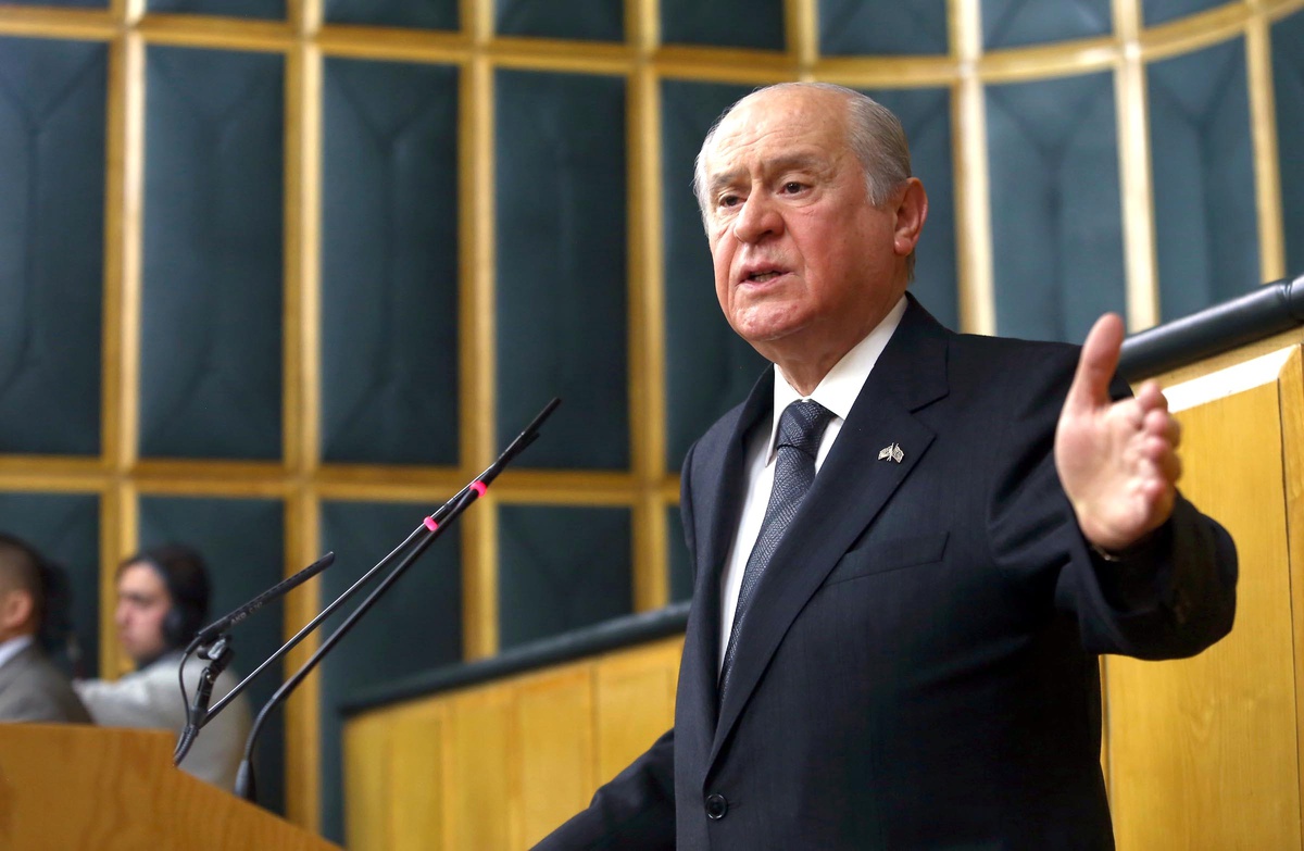 Bahçeli; Taslak Bütün Anayasa Değişikliğini Kapsıyor, Metinde \'Cumhurbaşkanı\' Diye Geçiyor