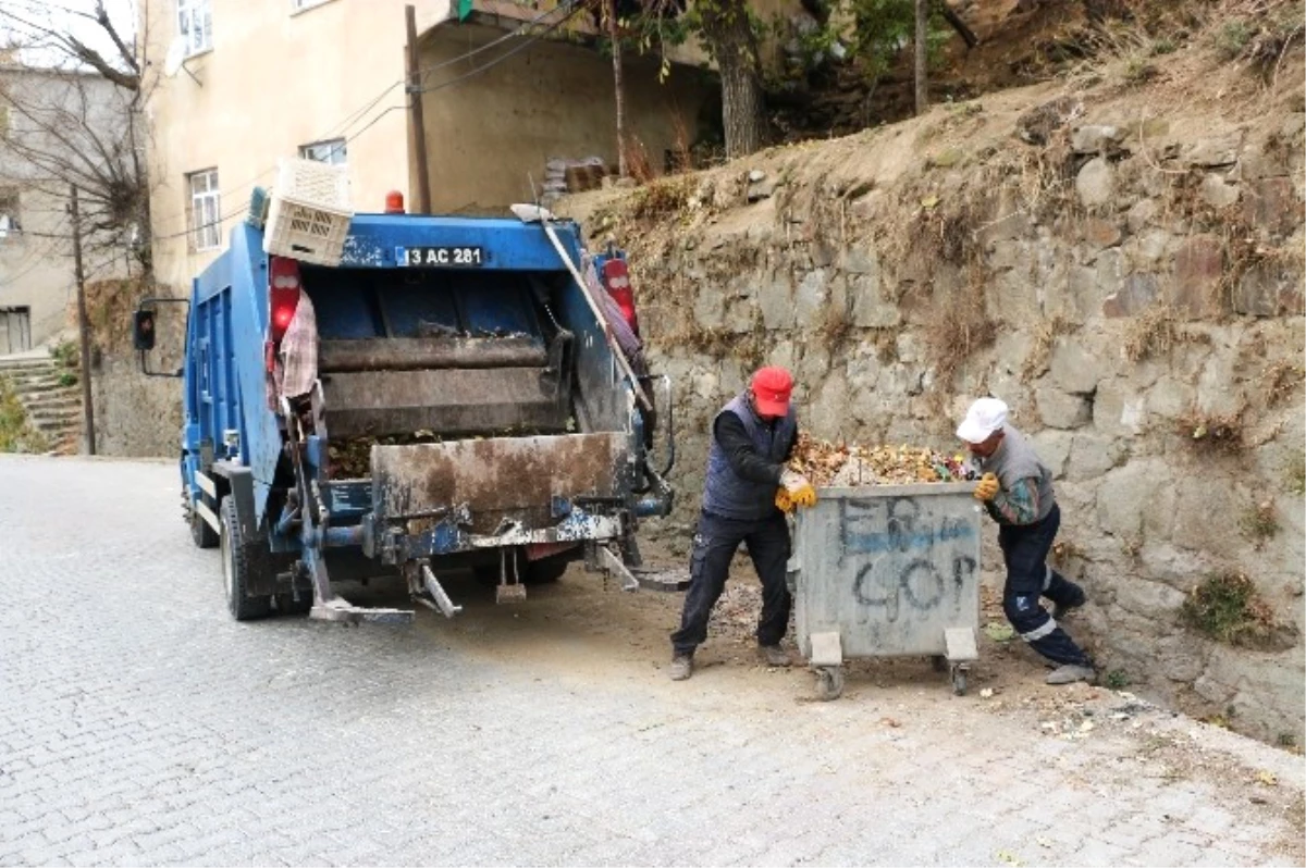 Bitlis Belediyesinden Çevre Temizliği
