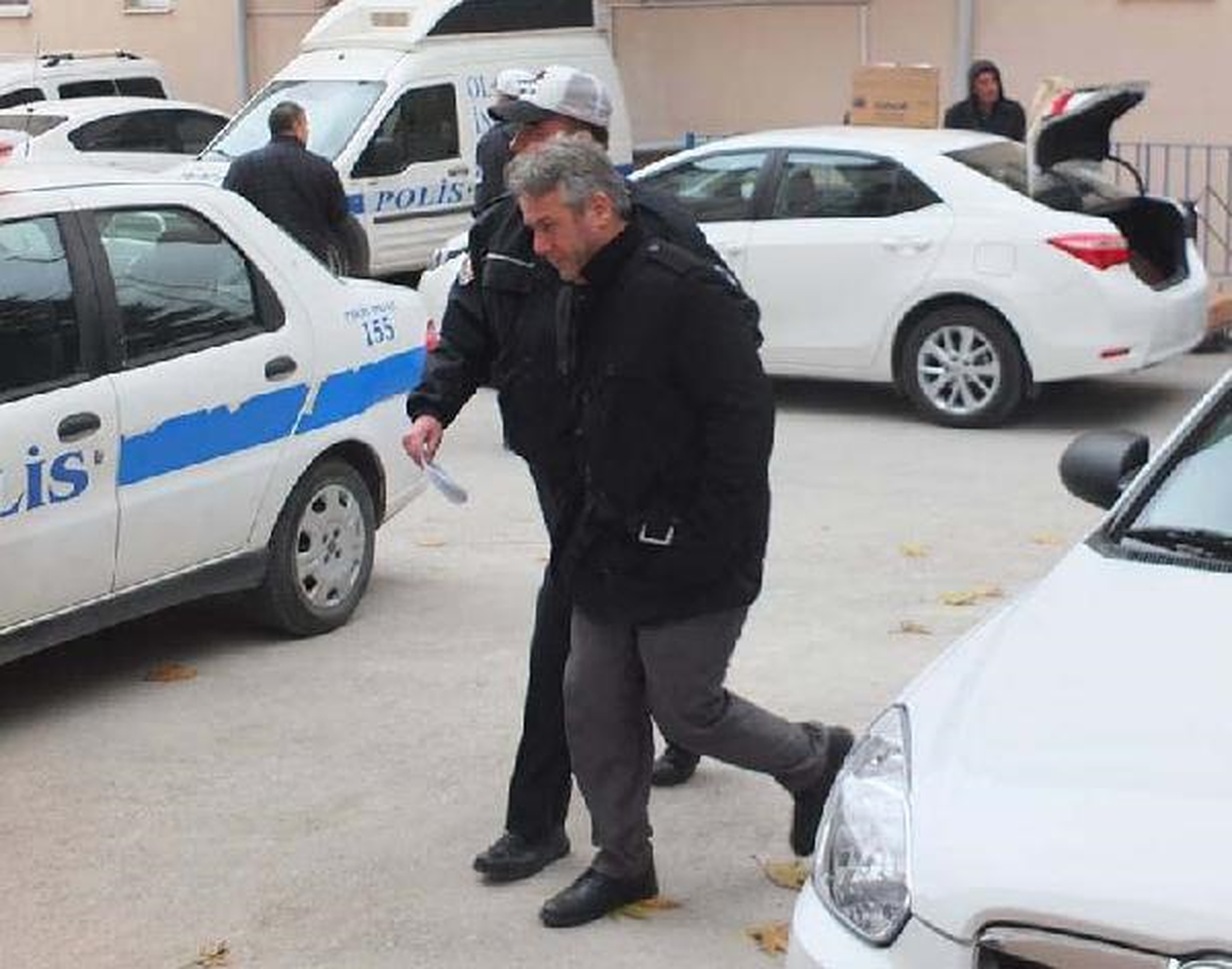 Bozüyük\'te Fetö Operasyonu; 17 Gözaltı