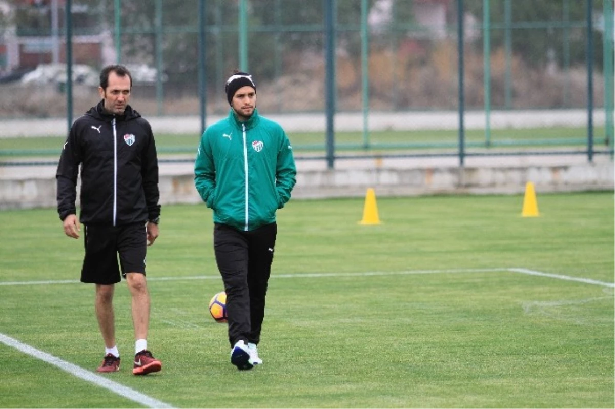 Bursaspor\'da Sivok Takıma Döndü