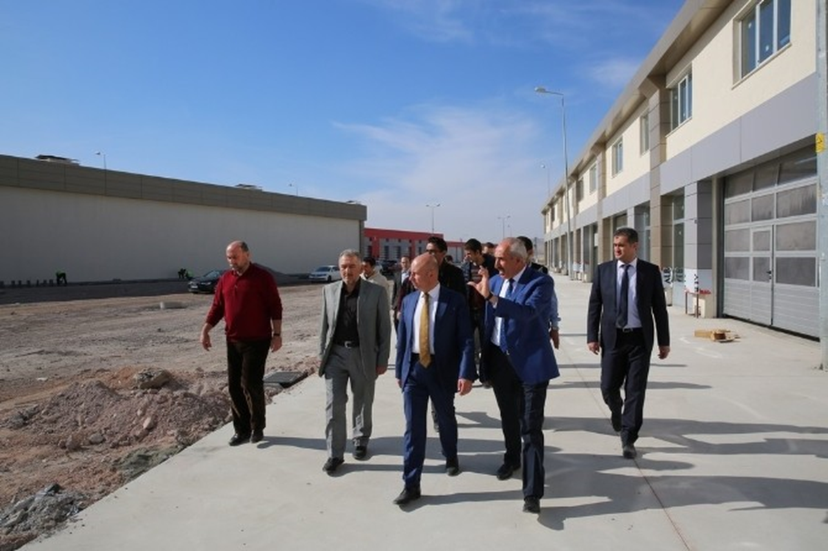 Çolakbayrakdar: "Kayseri\'miz Yeni Bir Sanayi Sitesi Kazanıyor"
