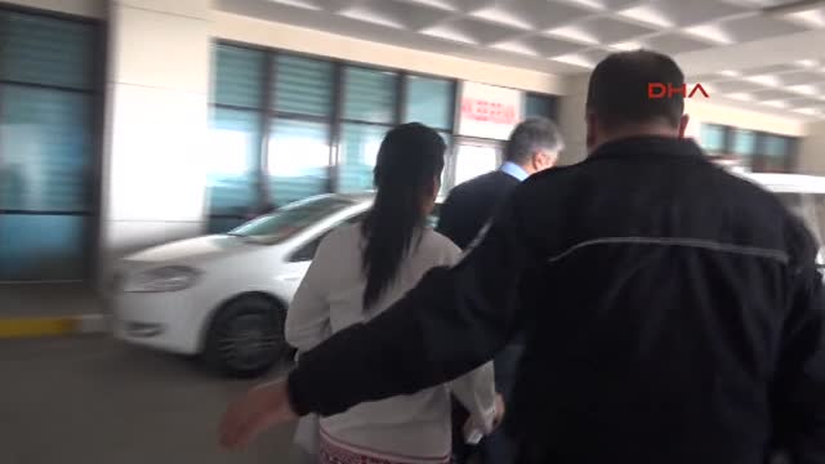 Edirne Sevgilisine Kızıp, Karnındaki Ikiz Bebekleri Öldürmek Istedi