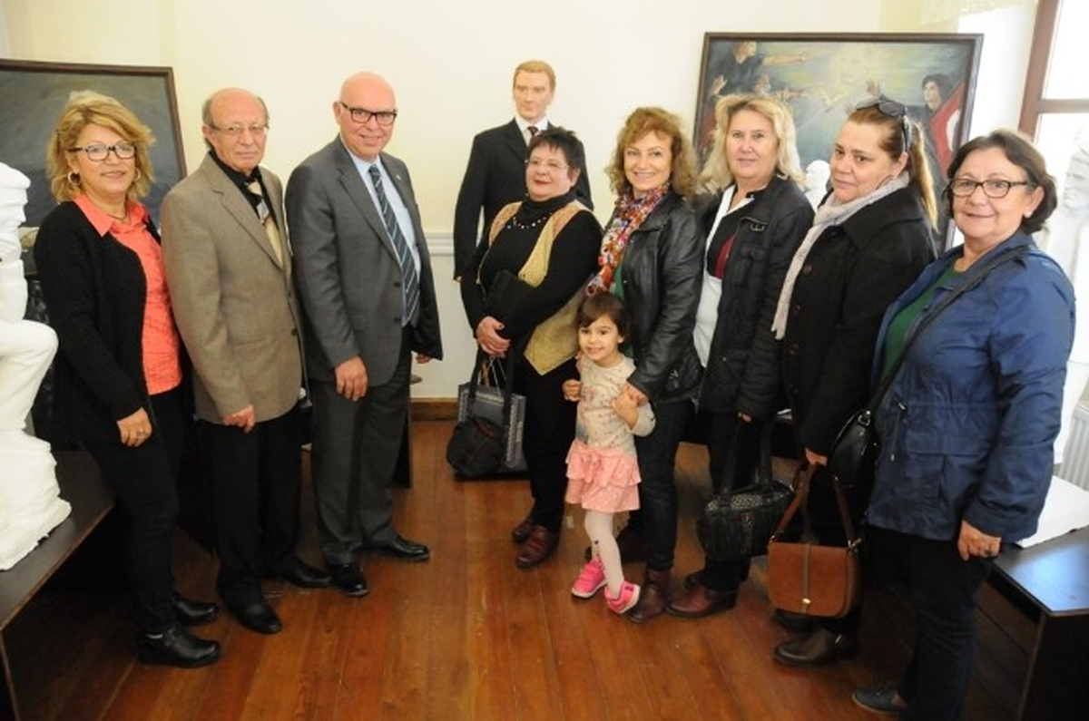 Hilmi Özgün Resim ve Heykel Sergisi Açıldı