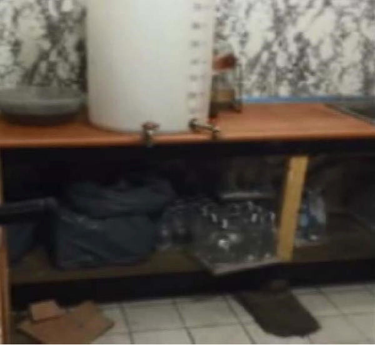 İş Hanını Sahte İçki Fabrikasına Çevirmişler