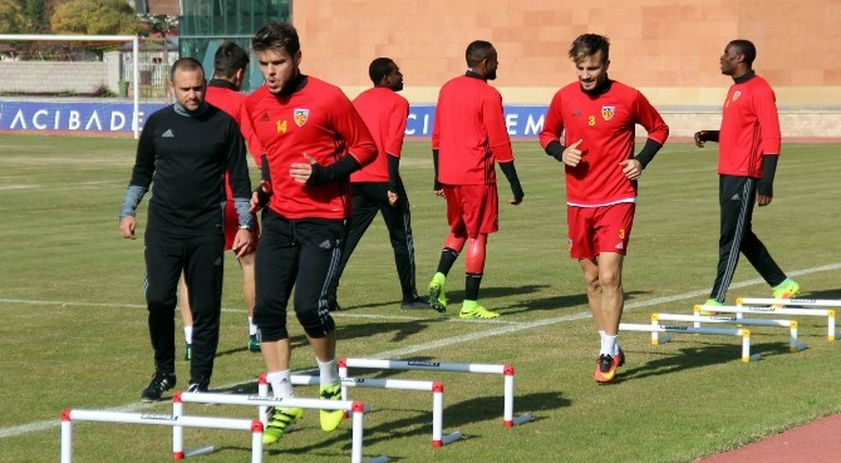 Kayserispor, Gençlerbirliği\'ni Eli Boş Göndermek İstiyor