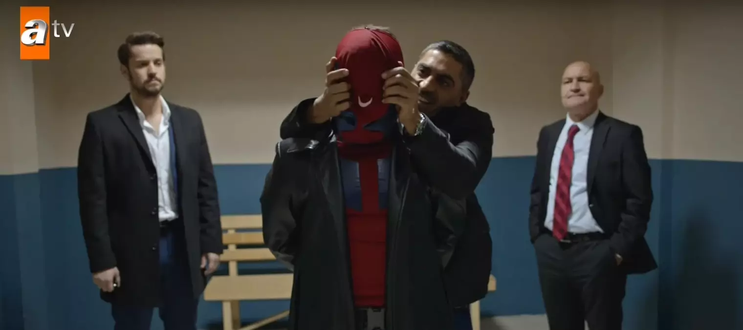 Kertenkele 80.Bölüm Fragmanında Kertenkele\'nin Maskesi Düşüyor!