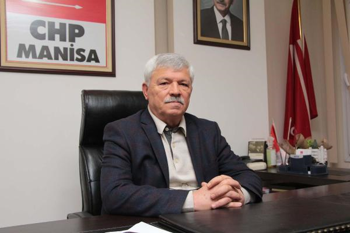 Manisa\'da CHP\'ye Oy Vermeyen 7 Üyeye İhraç