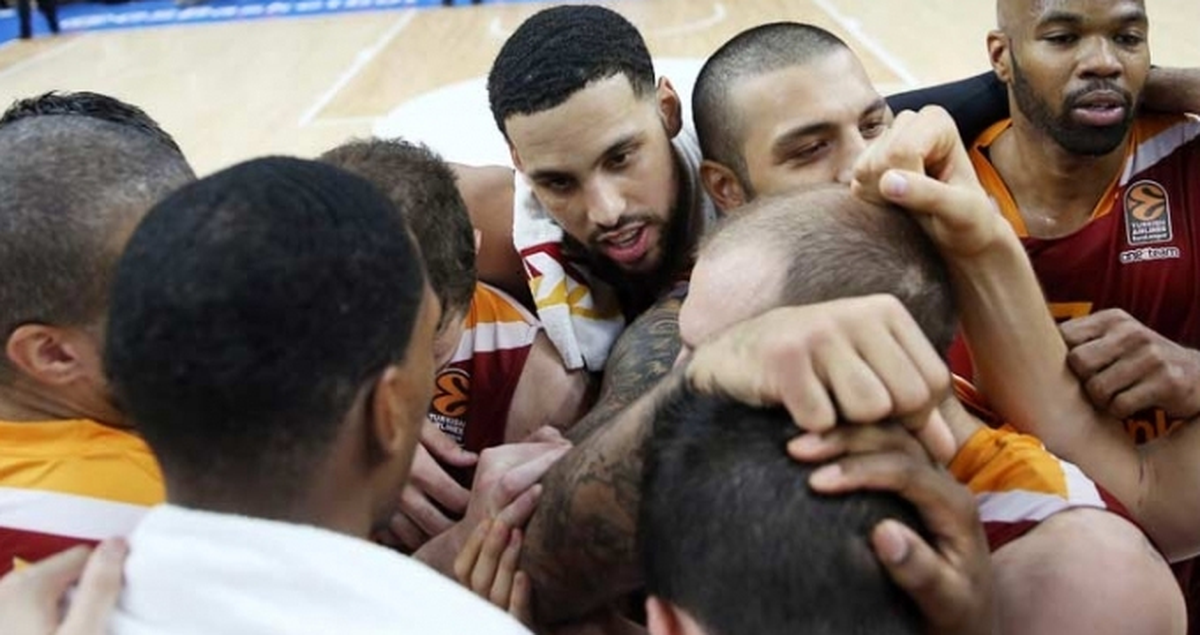 Avrupa Ligi Yönetimi, Galatasaray'a Transfer Yasağı Verdi