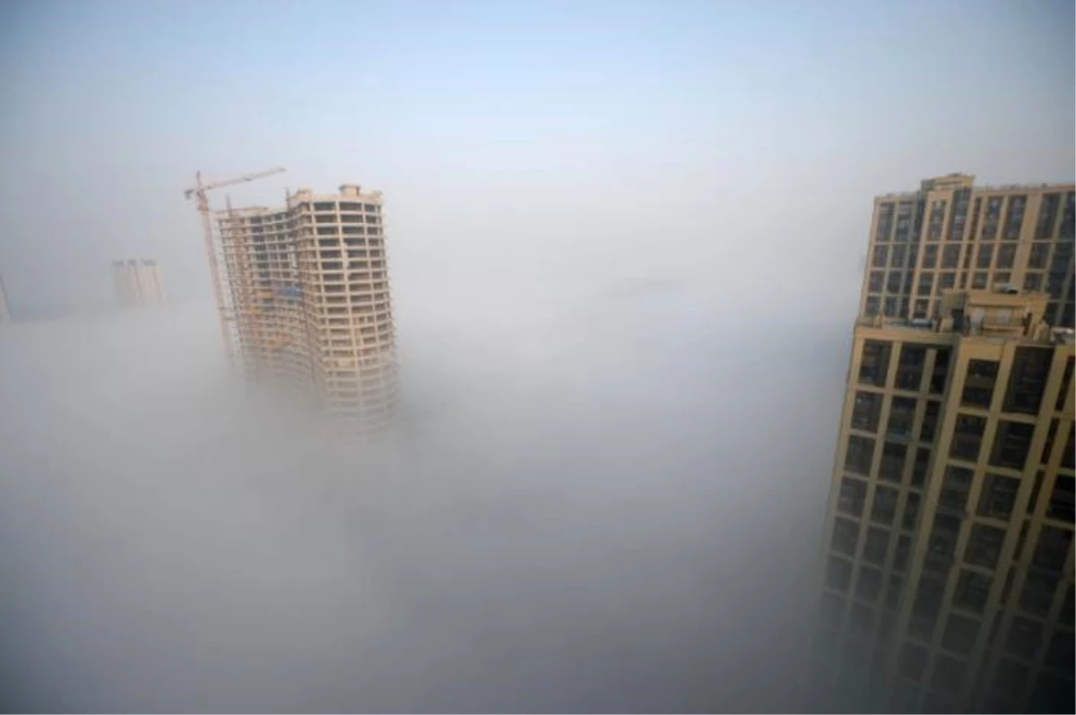 Çin\'de Hava Kirliliği Nedeniyle Sarı Alarm Verildi