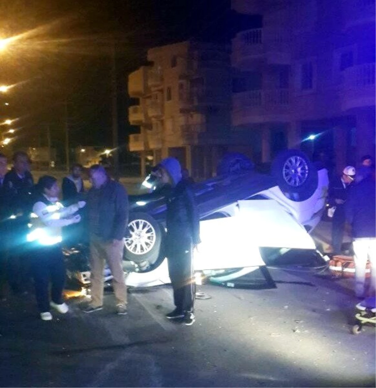 Didim\'de Trafik Kazası: 2 Yaralı