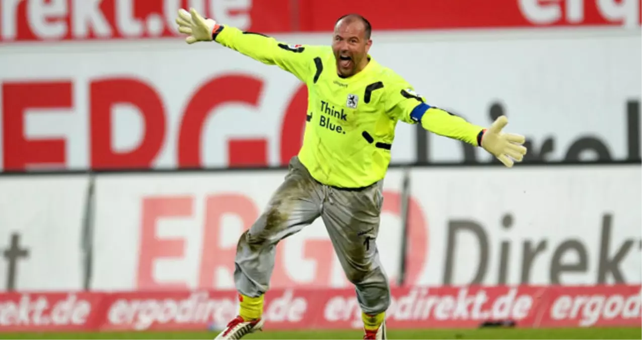 Gabor Kiraly, Milli Takım Kariyerini Sona Erdirdi