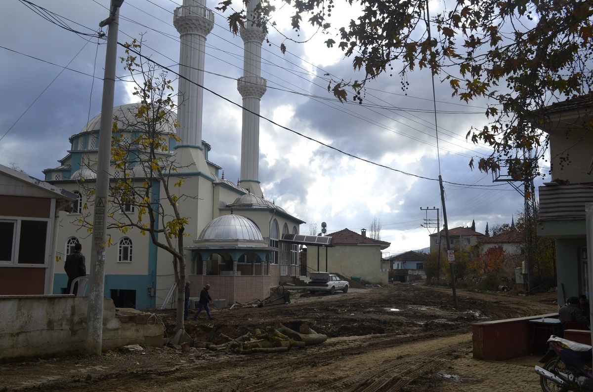 Kabaçınar Sakinlerinden Hizmet Teşekkürü