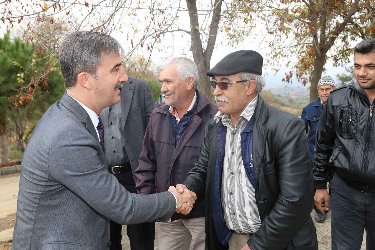 Osmancık ve Dalbahçe\'de Yenilenen Yol Sevinci