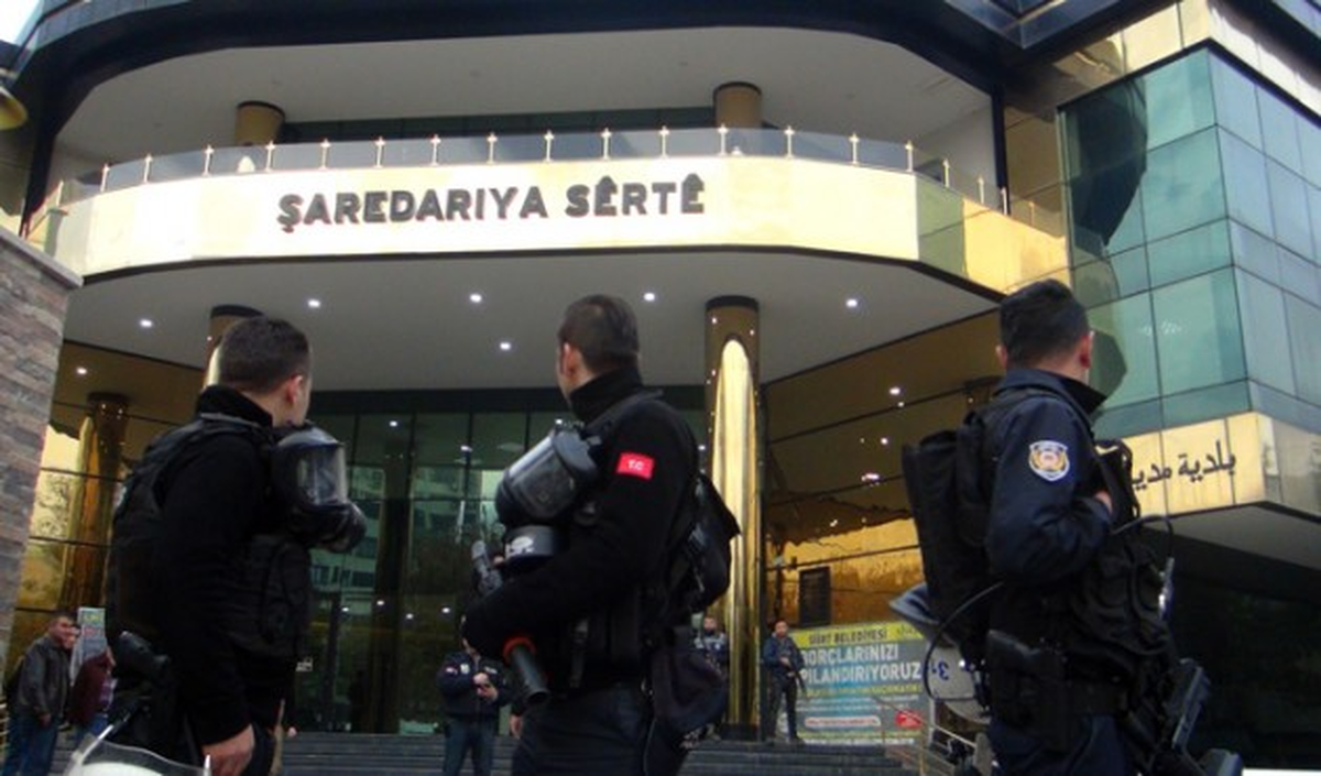 Siirt Belediye Başkanı Gözaltına Alındı