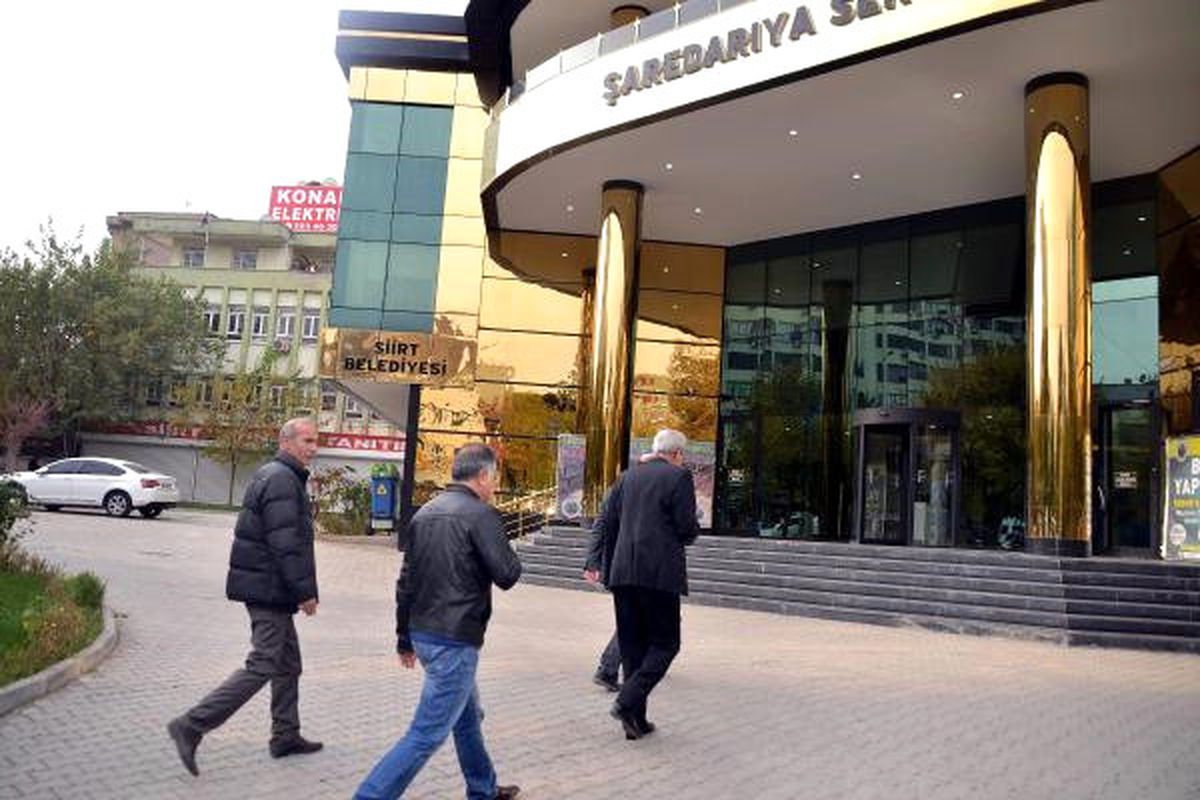 Siirt ve Tunceli Belediyelerinde Operasyon; Başkanlar Gözaltında (4)