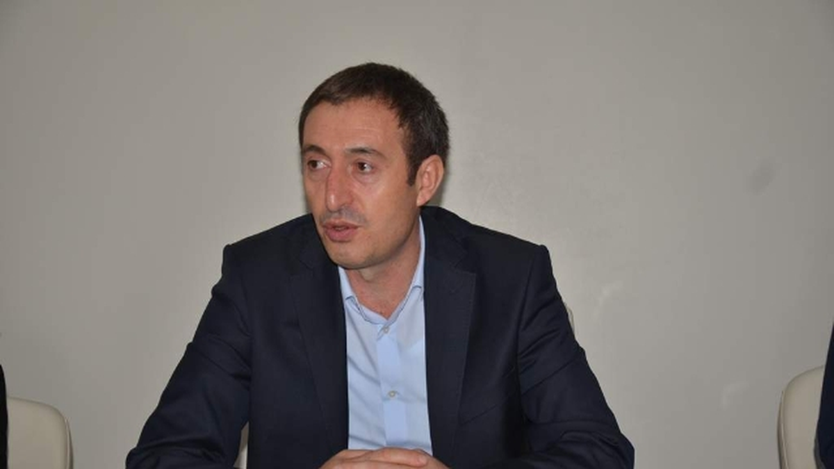 Siirt ve Tunceli Belediyelerinde Operasyon; Başkanlar Gözaltında (7)