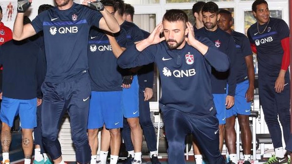 Trabzonspor, Günü Çift Antrenmanla Tamamladı