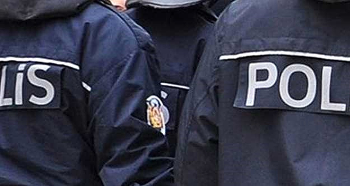 Van\'da Fetö Operasyonu; 121 Polis Açığa Alındı- Yeniden