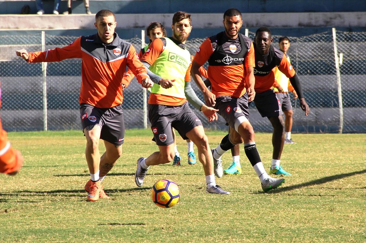 Adanaspor\'da, Beşiktaş Maçı Hazırlıkları