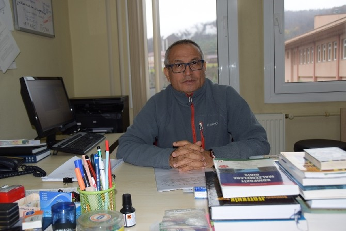 Ali Ateş "Deprem Bilinci İlkokulda Aşılanmalıdır"