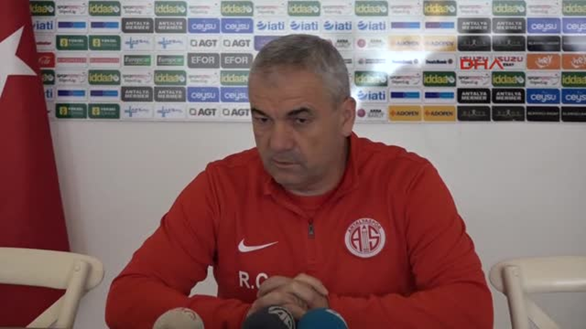 Antalyaspor Teknik Direktörü Çalımbay Eto\'o Bu Hafta Yok