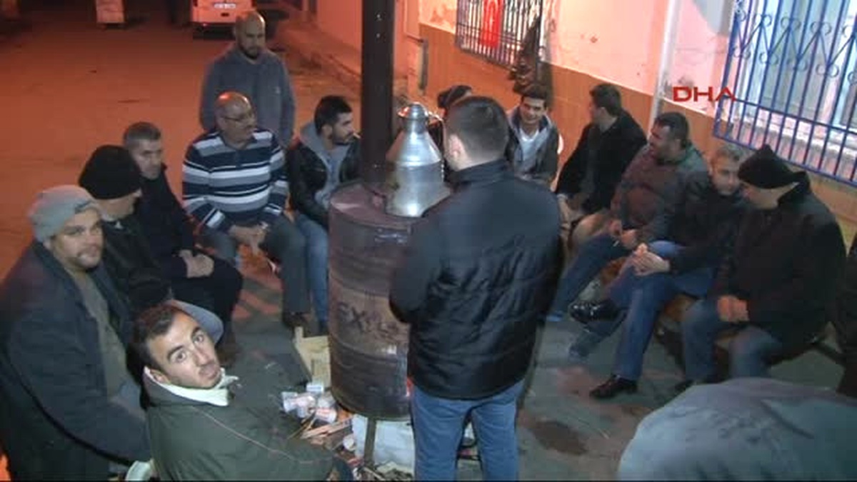 Ataşehir\'de 15 Gündür Uyuşturucu Nöbeti Tutuyorlar