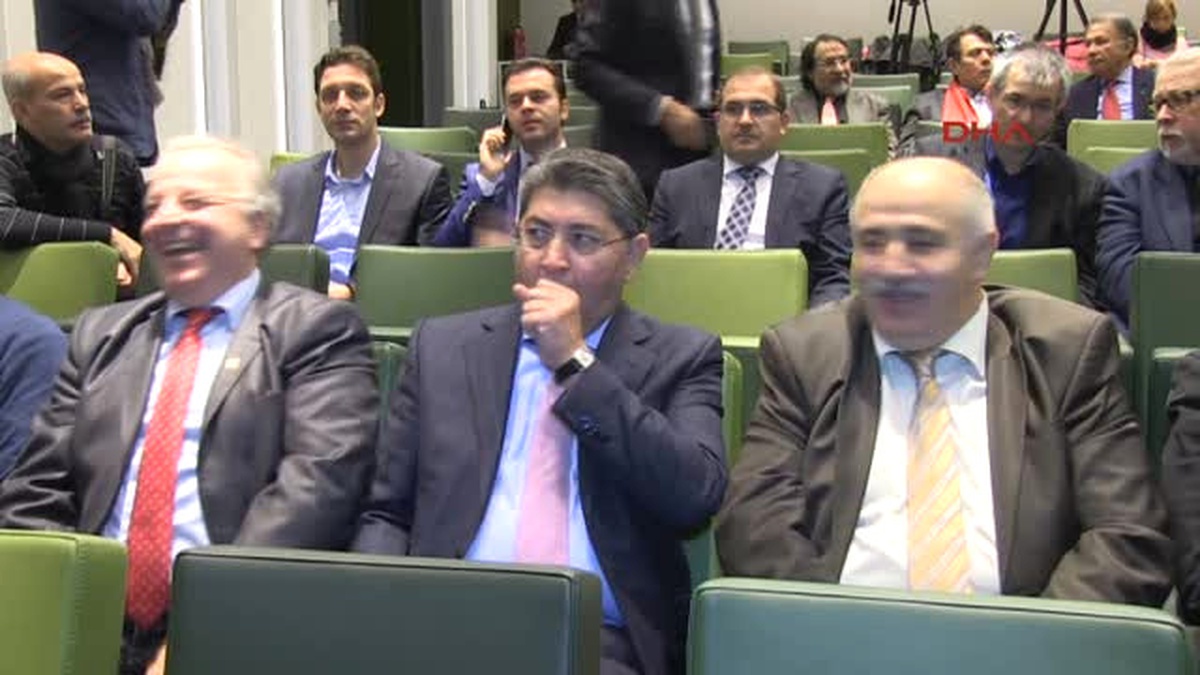 Bakan Kılıç ?avrupa\'nın, Orta Doğu\'nun, Kuzey Afrika\'nın Bir Parçasıyız
