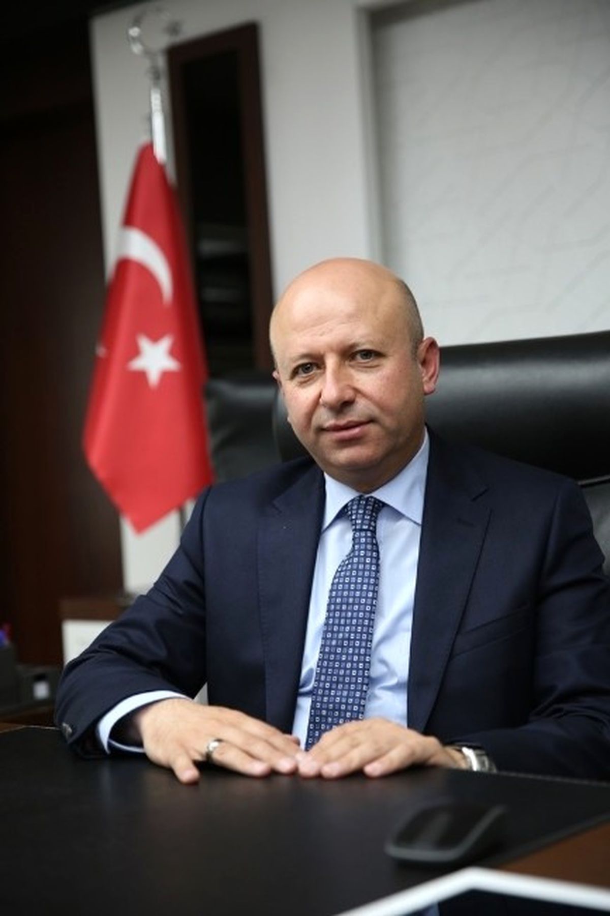 Başkan Çolakbayrakdar\'dan Vergi Çağrısı